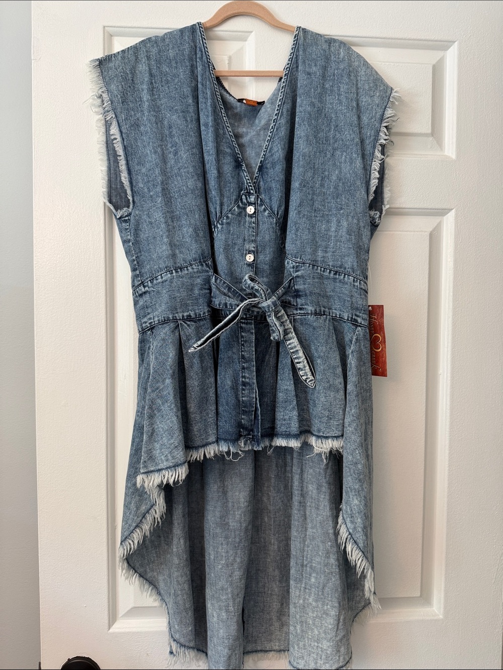 Scully Washed Denim High-Low shirt in Blue.